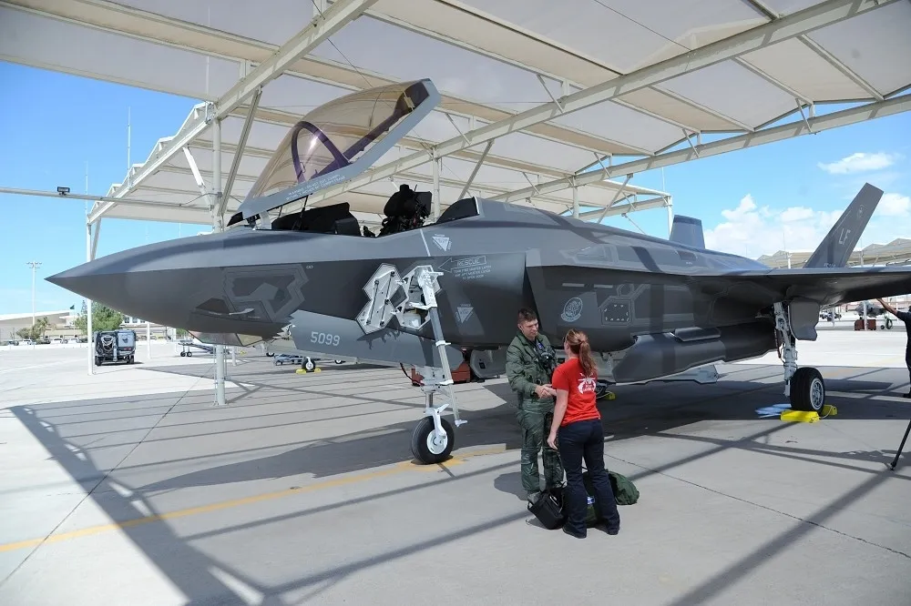 F-35戰機合約被重審　加拿大總理：川普必須閉嘴兩國才能談判