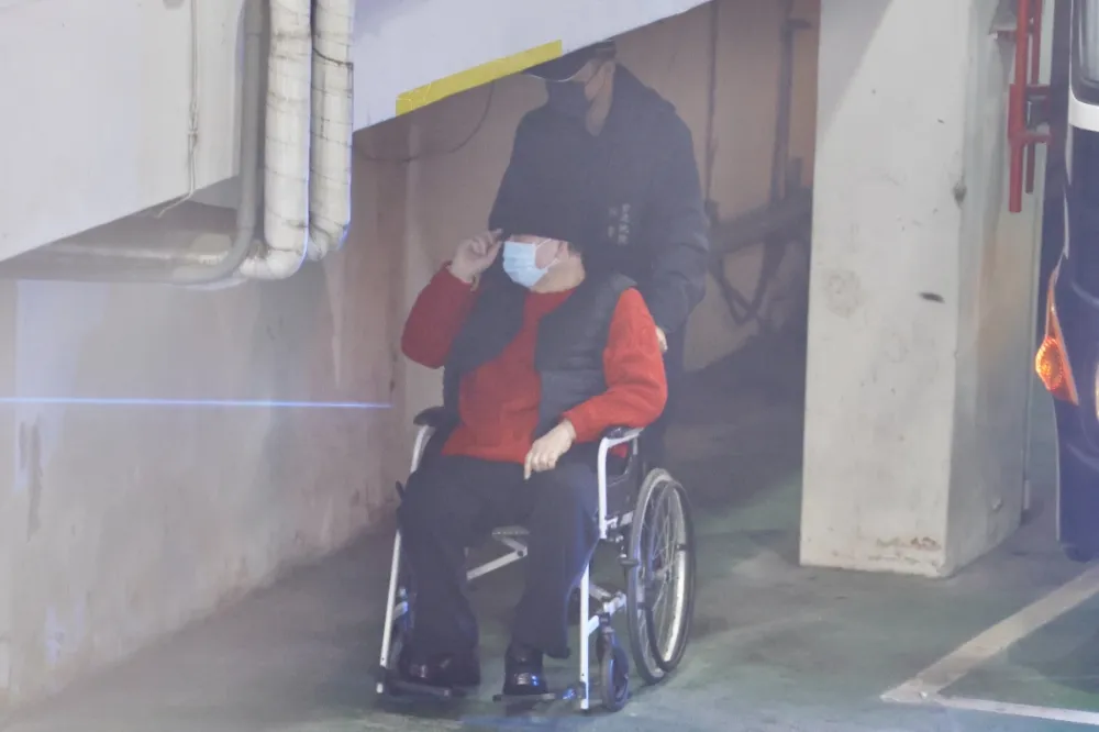沈慶京力拚保外就醫　稱自己拉出「5顆紅色方糖血塊」