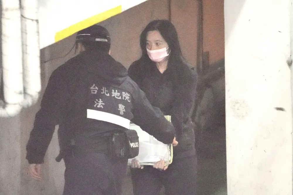 應曉薇喊冤不認罪　哭喚女檢發揮「女人同理心」拚交保