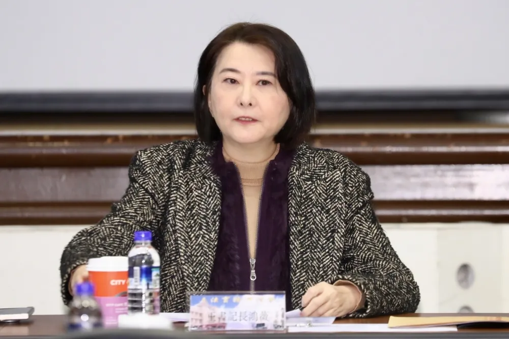 罷免連署破萬！王鴻薇稱早料到會進三階　籲支持者「一定要出來投不同意」