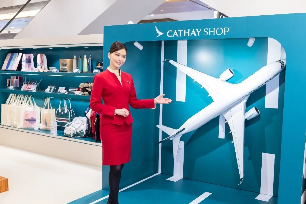 國泰航空快閃店登陸南港 LaLaport！消費享 2 倍里數再抽 2000 里、必拍 A350 巨型飛機模型