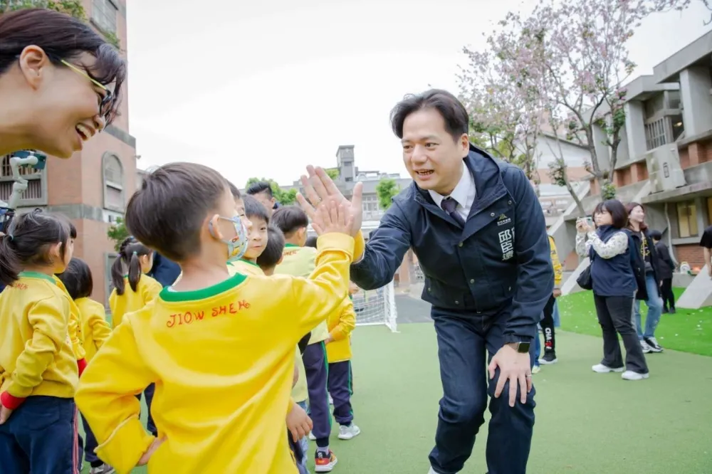 兌現高虹安承諾！舊社國小追風廣場啟用　邱臣遠：沒操場也能奔跑