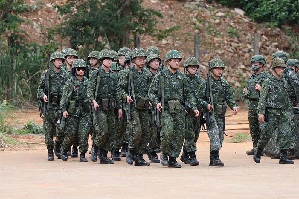 軍公教加薪待入帳　政院盼約用人員一併調薪擬提追加預算