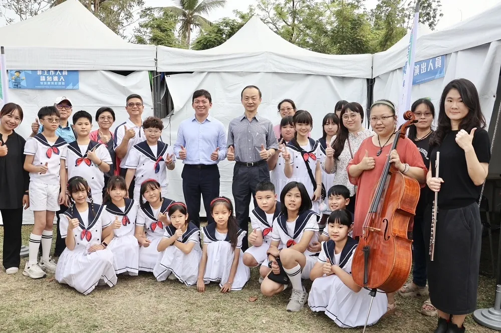 「樂高雄」百萬人朝聖衛武營共度兒童節　吳立森：孩子們展演的舞台
