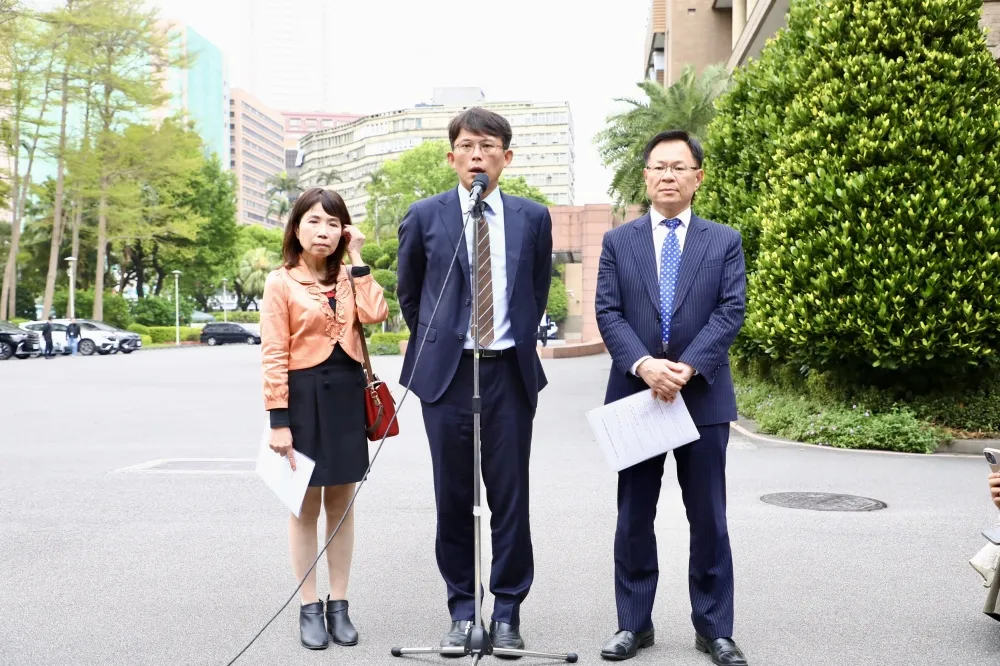 朝野共商國是柯建銘獨白40分鐘　張啓楷曝：柯說「川普在搞全球的大罷免」