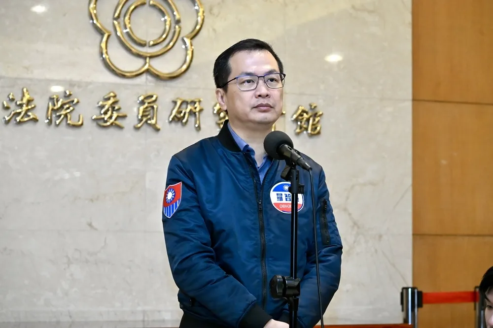 32%關稅重創工廠生計　羅智強呼籲執政黨：聽聽人民的痛苦