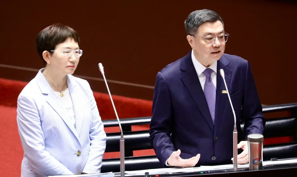 【有片】被蔣萬安要求對共諜案表態　卓榮泰反嗆：對中國態度不要曖昧不清