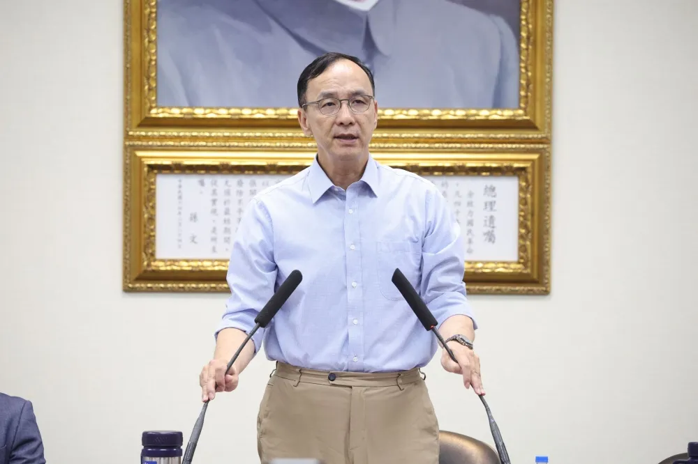 【有片】宋建樑「納粹」風波狂燒　朱立倫急改口滅火：國民黨堅決反對獨裁