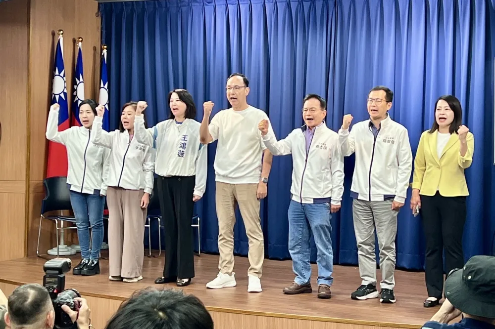 黃呂錦茹遭約談！朱立倫痛批賴清德「瘋狂獨裁者」　號召藍軍今晚赴北檢