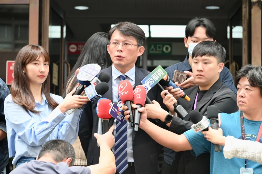 指北檢認了筆錄瑕疵　黃國昌控林俊言恐嚇柯文哲