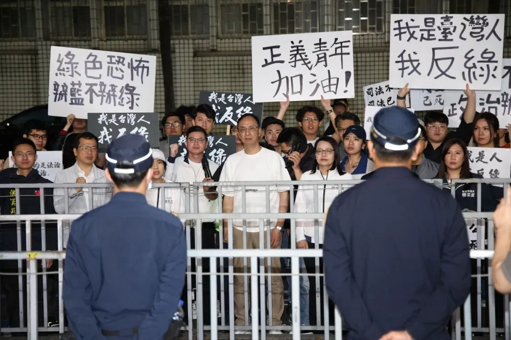 李濠仲專欄：美國民主黨可以　國民黨未必行