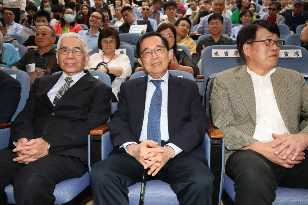 陳水扁睽違17年再登台演說　談民主「不能因為意見不同就說是XX同路人」