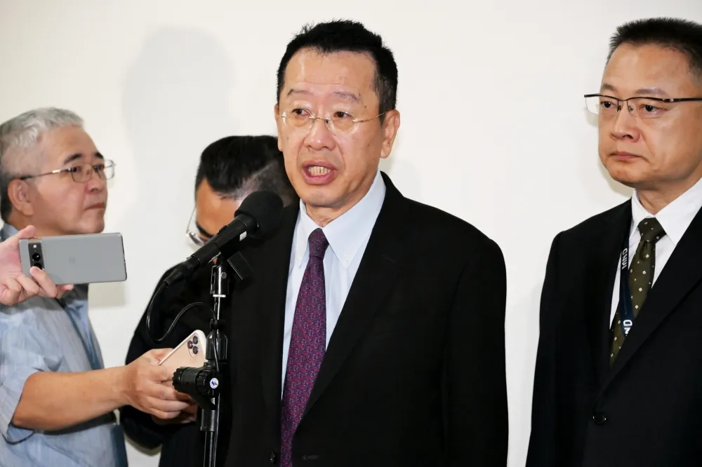 海鯤號4月海測恐延宕？　顧立雄：台船正加班改善缺失、盼如期完成