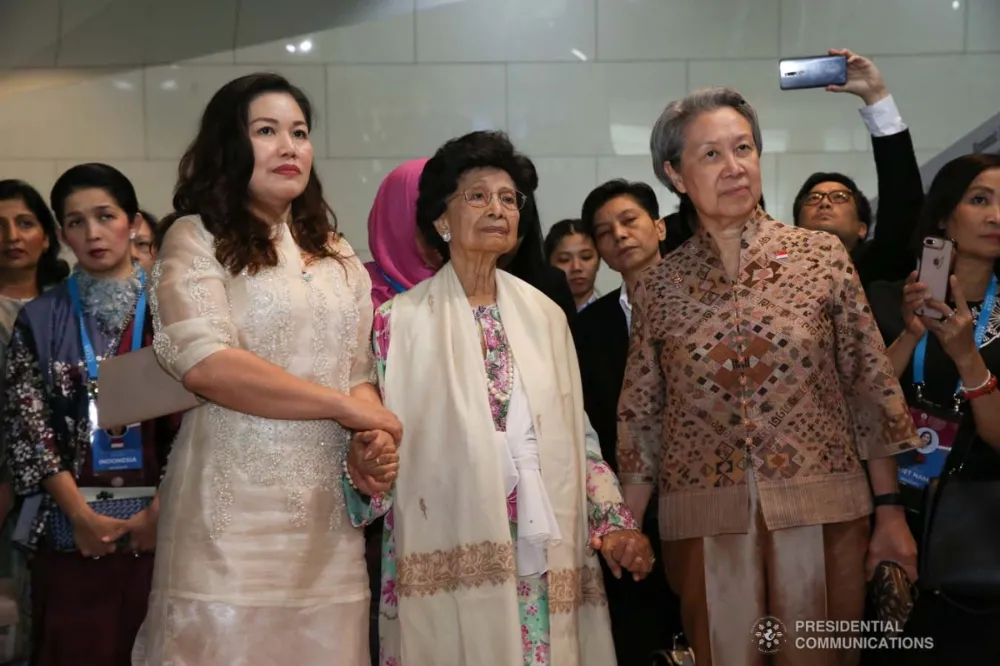 盧斯達：前新加坡總理夫人為何分享批中國文章