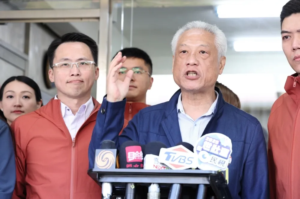 上月遭檢方約談無保請回　罷免吳思瑤領銜人張克晉宣布退出