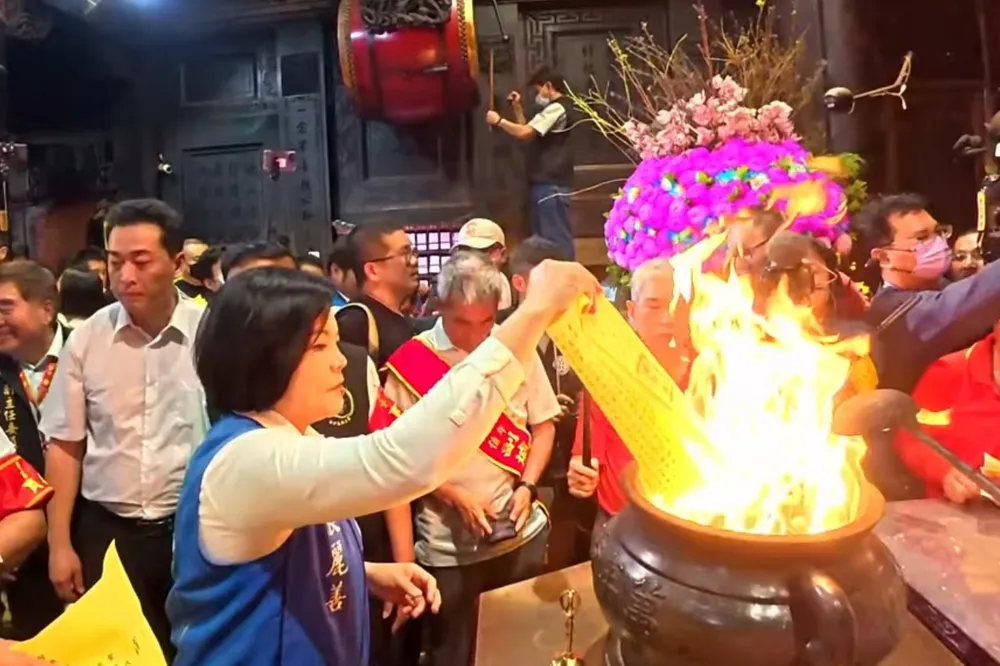 張麗善燒疏文「草草展示就塞香爐」又惹議　雲林縣府回應了