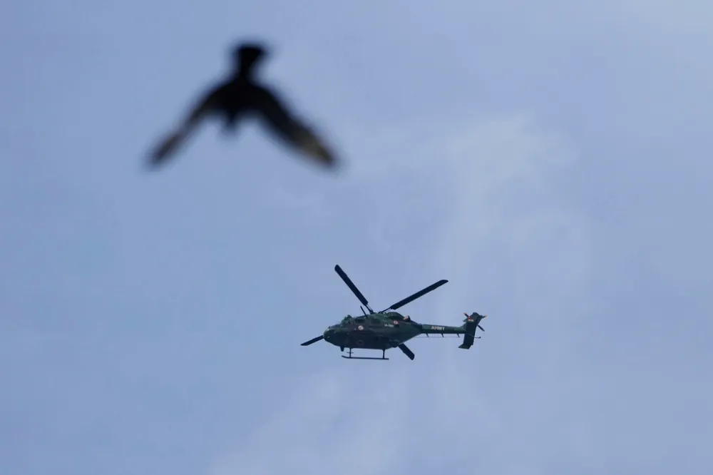 【有片】印巴同天試武器隔空較勁　國際航班繞飛巴基斯坦避擦槍走火