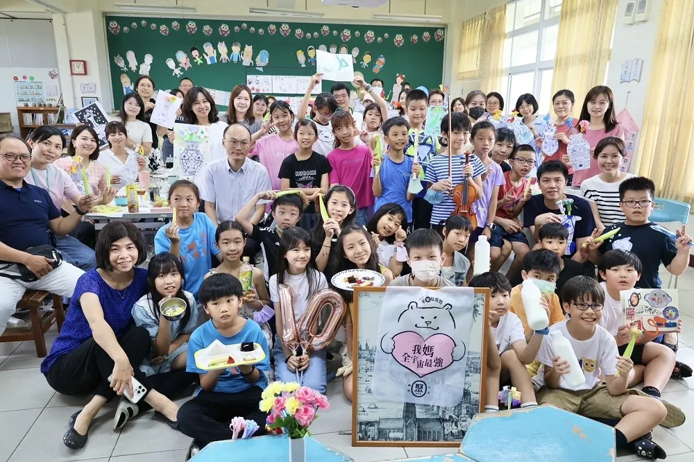 新上國小師生母親節獻禮「媽媽健康五色輕食趴」饗宴