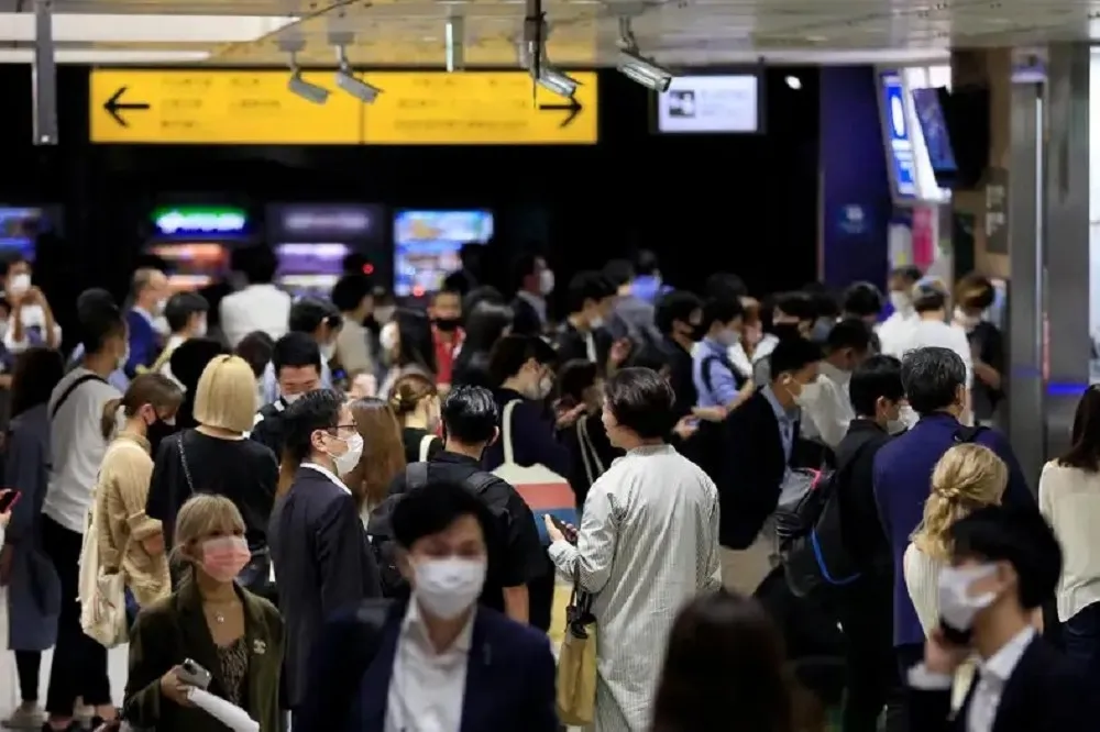 東京地鐵發生男子持刀攻擊案　造成2人受傷