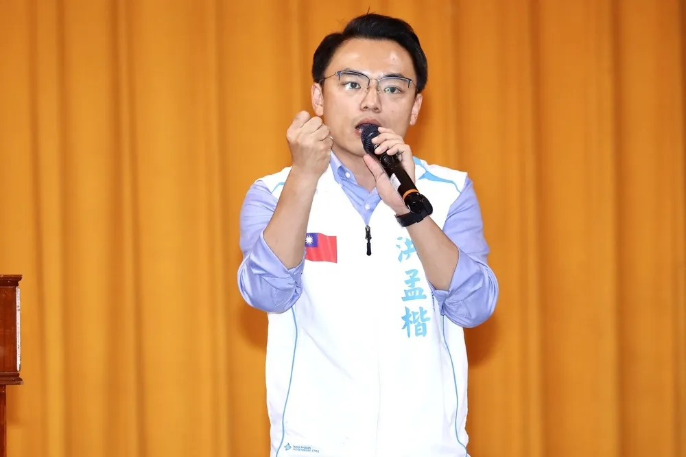 「刻不容楷」二階段連署書逾5.4萬份全台最多　洪孟楷反擊：惡罷不是民主