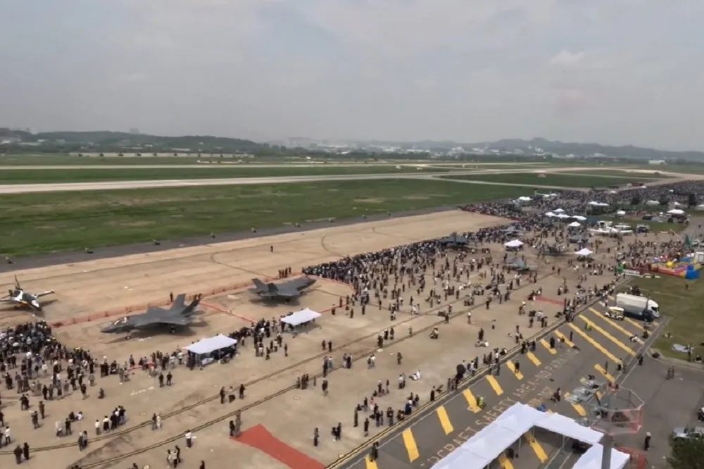 三勸不聽　2台男混入南韓美軍基地偷拍軍備被逮　