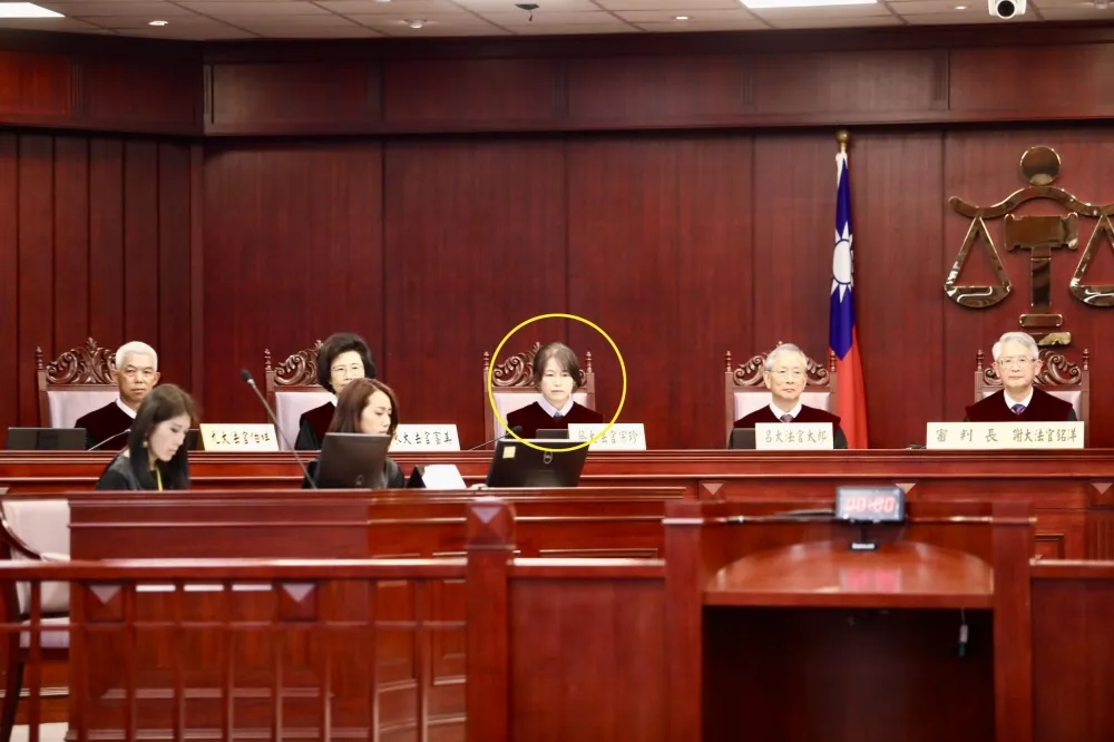 【憲訴法前哨戰】程序引爭議！立院代表稱「無異議等於棄權」遭大法官質疑