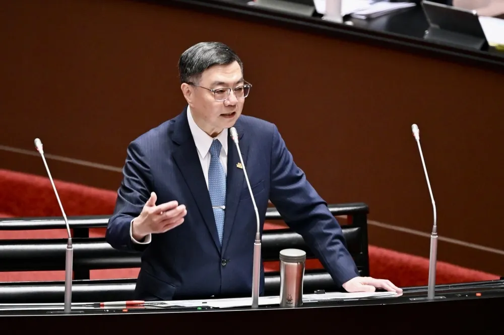 美建議國防預算提升至GDP10%　國民黨提案卓榮泰、顧立雄赴立院說明