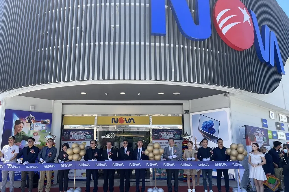 3C商場NOVA南部旗艦店插旗高雄　經發局：促進數位消費環境