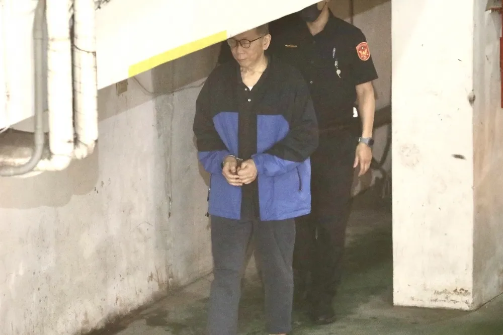 柯文哲聲請調閱彭振聲、邵琇珮錄音檔遭駁回　手術後保外就醫也未獲准