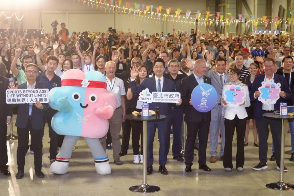 世壯運晚會宴請選手　外國嘉賓大啖鳳梨酥、鹽酥雞及水煎包