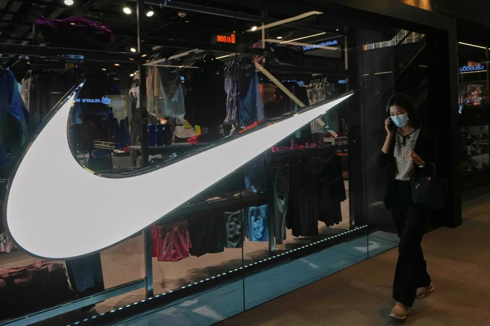 潮牌新秀夾殺下反攻搶市佔　Nike下周漲價重返亞馬遜上架