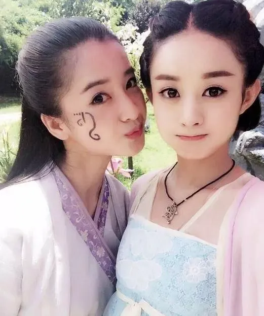 李一桐曾是趙麗穎的御用替身