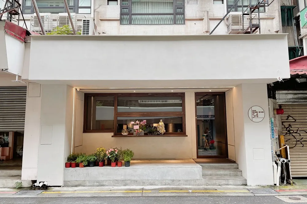 akeruE：平塚牧人的72道甜點工藝 akeruE Dessert (@akerue_dessert) • Instagram photos and videos