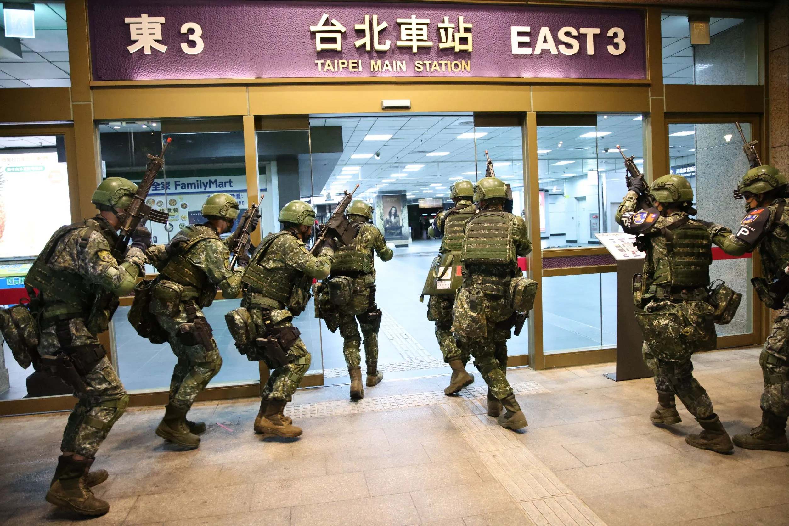 漢光實兵】關鍵基礎設施防護台北車站首登場美方觀察團現身觀摩-- 上報/ 調查