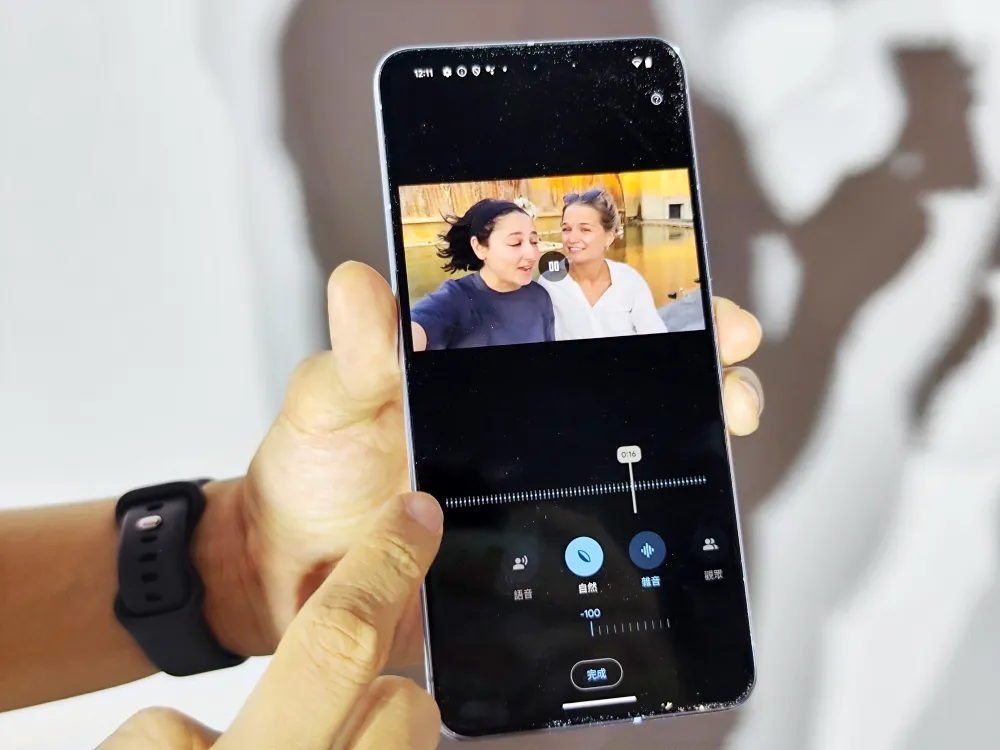 Google Pixel 8 系列魔術降噪
