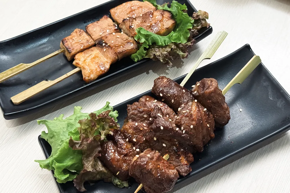 定食8 X 老井極上燒肉「推薦菜單」上選牛肋串、上選豚燒串