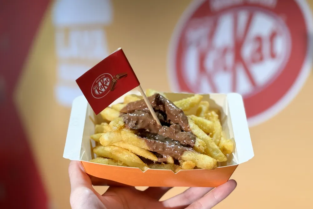 拉亞漢堡 X KITKAT 聯名「奇脆脆薯」售價 55 元