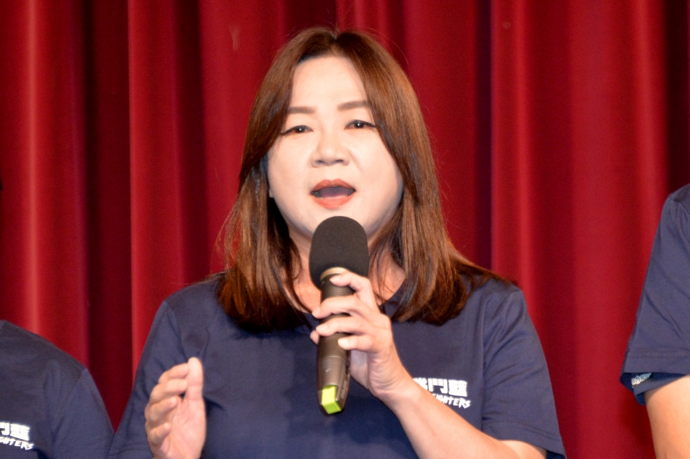 「蕭」太難簽？罷免馬文君千份連署書遭剔除　中選會要查了